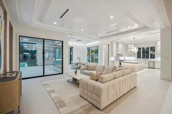 Houston, TX 77024,11607 Shady Grove LN