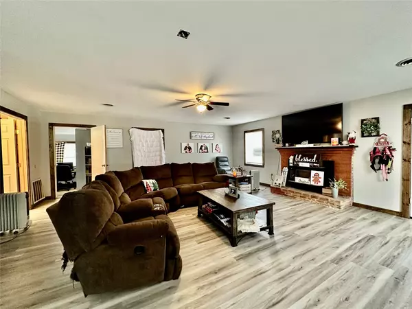 Woodville, TX 75979,190 CR 4072