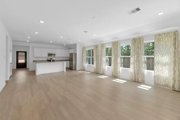 Conroe, TX 77301,2811 Mistygate CT