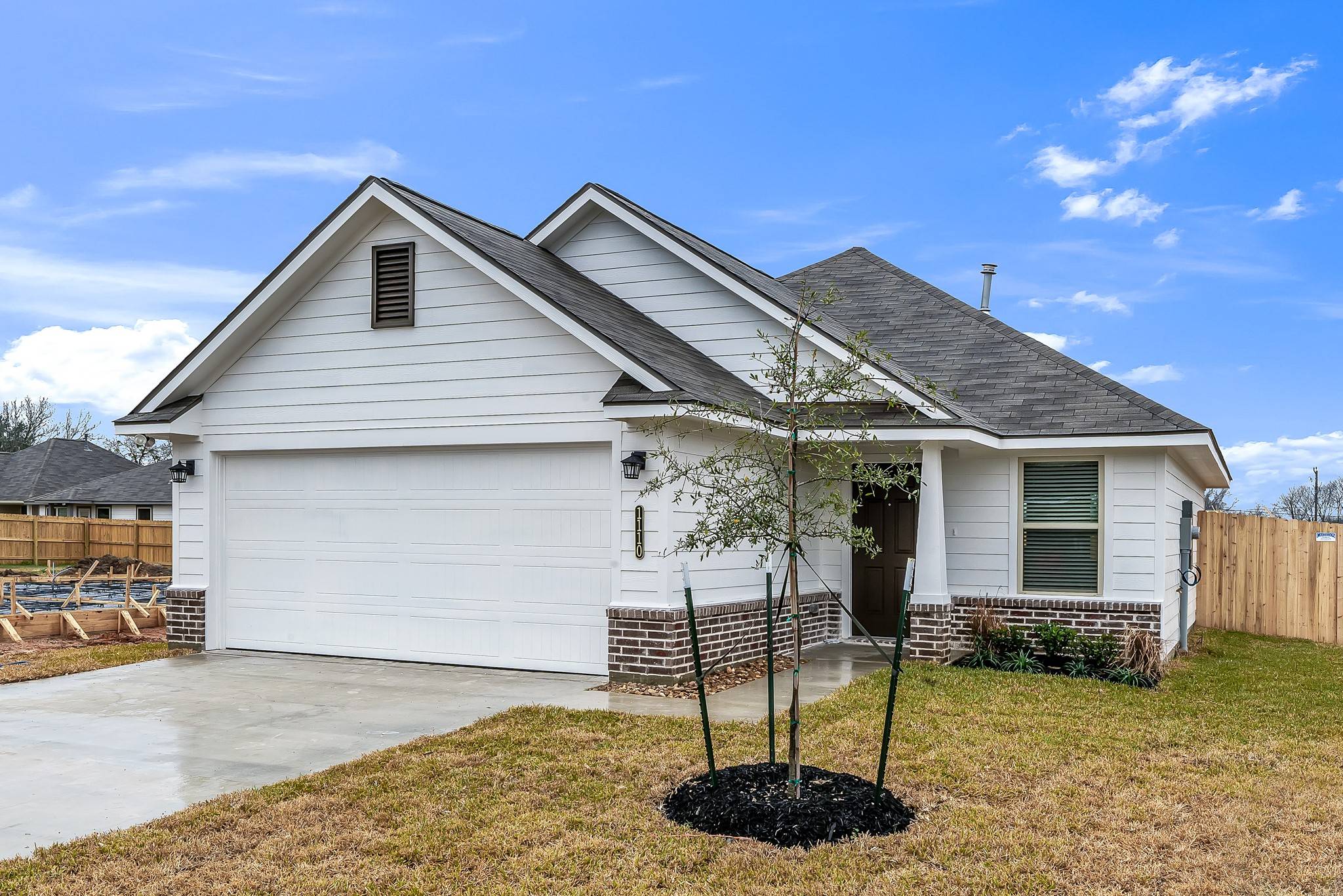 1215 High ST, Navasota, TX 77868