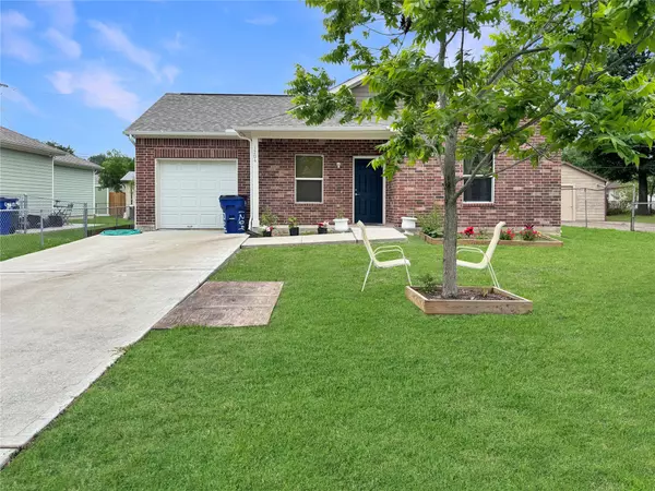 Texas City, TX 77590,1204 13th ST N