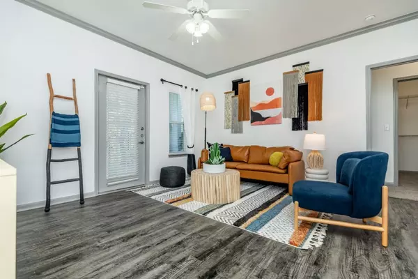 San Antonio, TX 78251,9914 W Military DR #1312