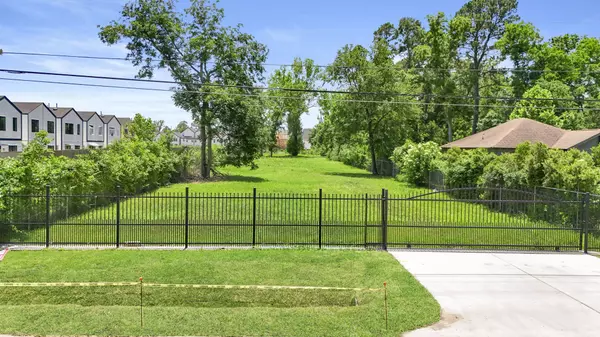 1209 De Soto ST, Houston, TX 77091