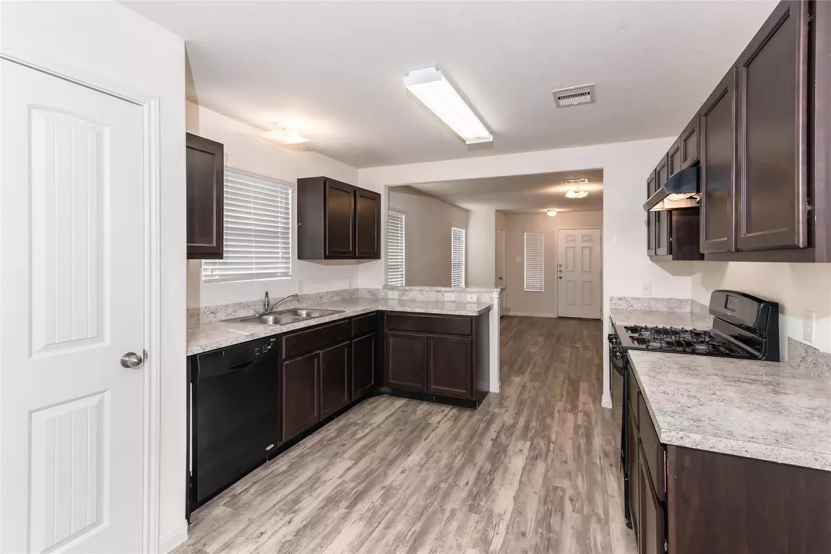 Rosharon, TX 77583,5308 Rio Sabinas ST