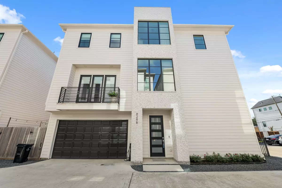 Houston, TX 77018,828 Wakefield DR #B