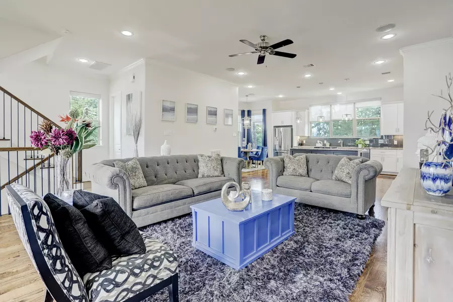 1230 W 25th ST #A, Houston, TX 77008