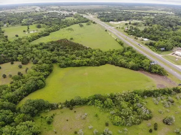 Chappell Hill, TX 77426,7995 Highway 290 E