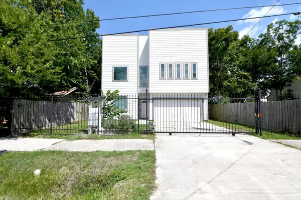 Houston, TX 77051,4017 S Shelby CIR