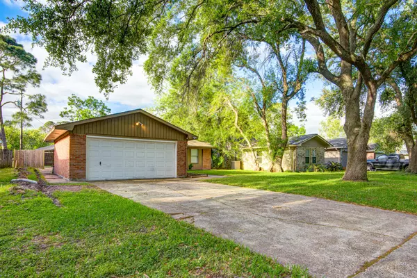 Angleton, TX 77515,828 Noreda ST