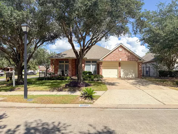 12034 Flamingo Lakes CT, Houston, TX 77065