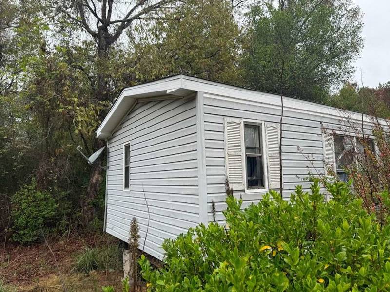 1218 County Road 722, Buna, TX 77612