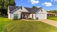 205 Edgewater DR, Livingston, TX 77351