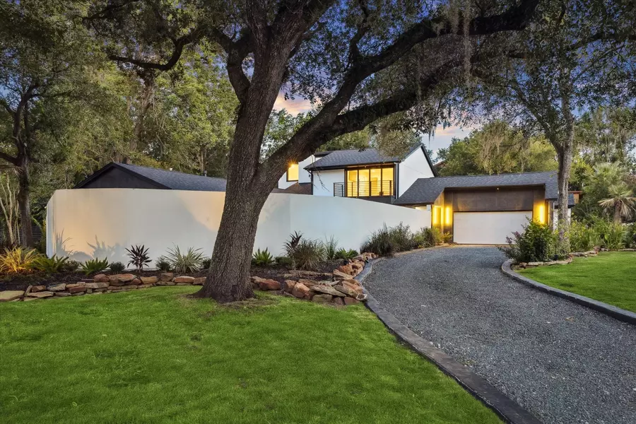 203 Cove Creek LN, Houston, TX 77042