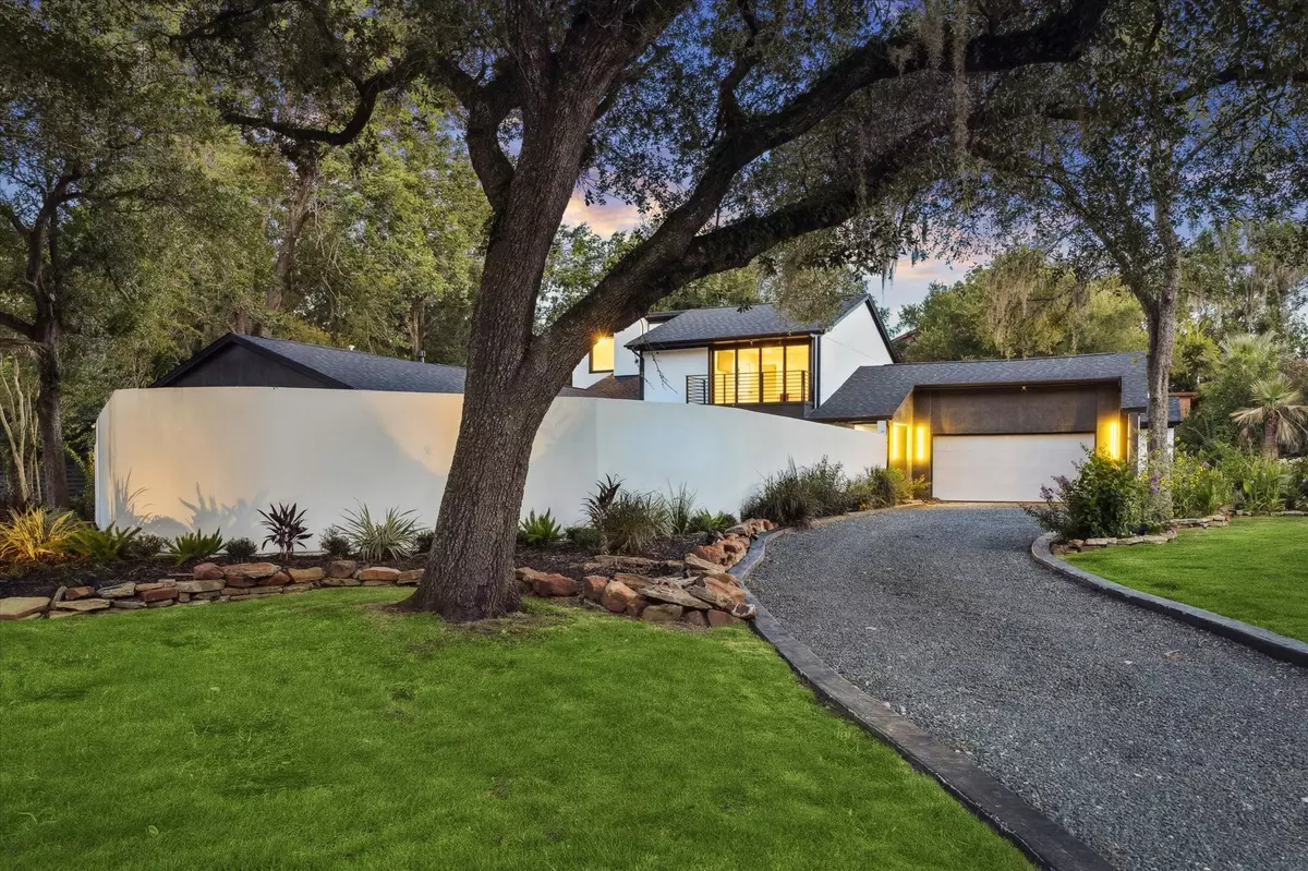 Houston, TX 77042,203 Cove Creek LN