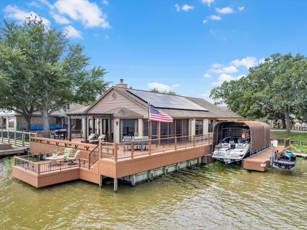 Willis, TX 77318,12866 Pelican Island DR