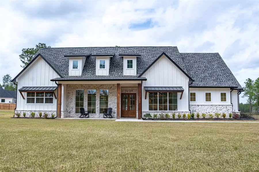 124 RAYBURN RESERVE DR, Brookeland, TX 75931