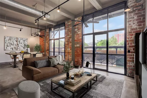 915 N San Jacinto ST #1C, Houston, TX 77002