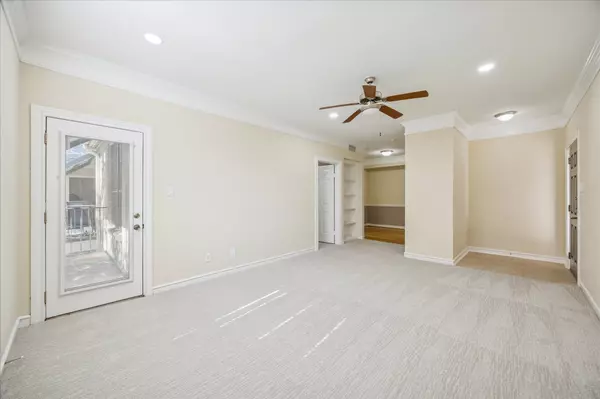 Houston, TX 77098,2700 Revere St #142