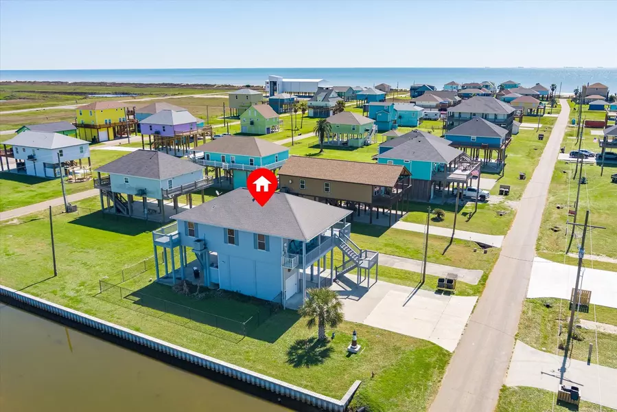 898 Sandollar, Crystal Beach, TX 77650