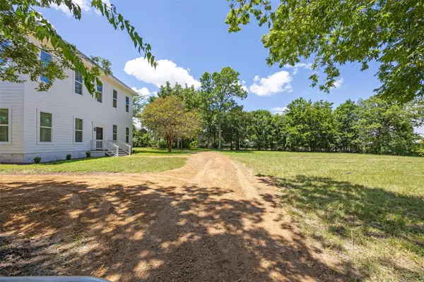 Trinity, TX 75862,102 Clegg ST