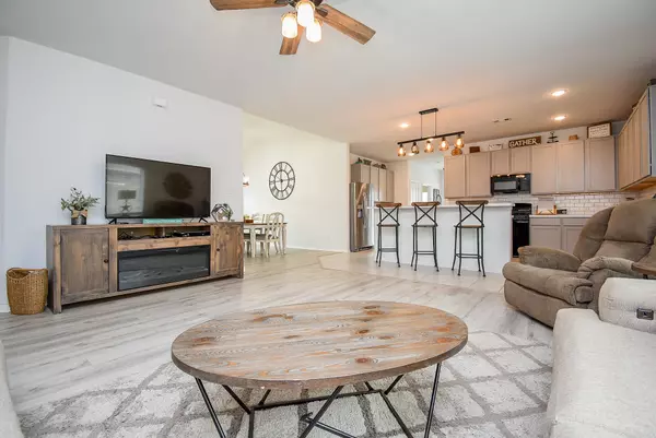 8007 Quartz LN Texas City, TX 77591