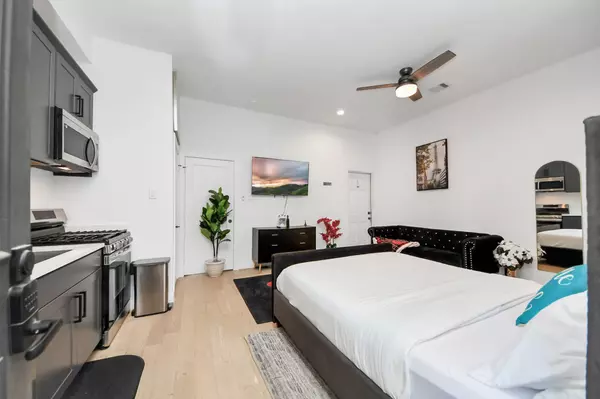 Houston, TX 77003,1104 Palmer ST
