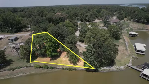 1262 Sportsman DR, Trinity, TX 75862