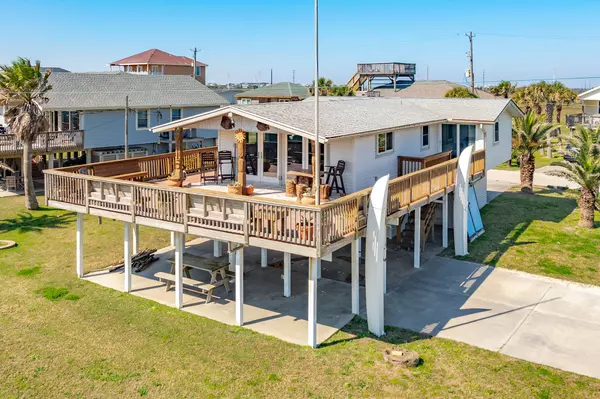 13001 John Reynolds RD, Galveston, TX 77554