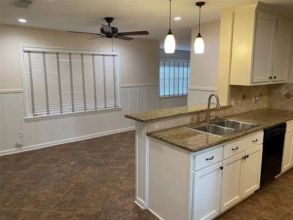 Pasadena, TX 77502,2714 Southmore AVE