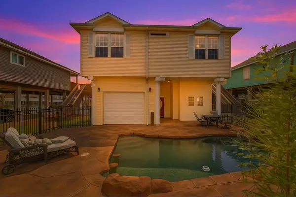 Tiki Island, TX 77554,1323 Wahini ST