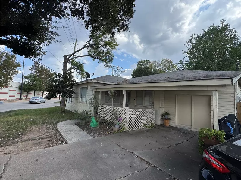 4511 S Main ST, Stafford, TX 77477