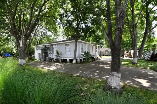 Sugar Land, TX 77498,16005 Old Richmond RD