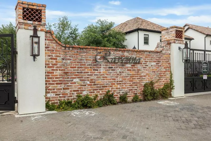 7506 Viano LN, Houston, TX 77055