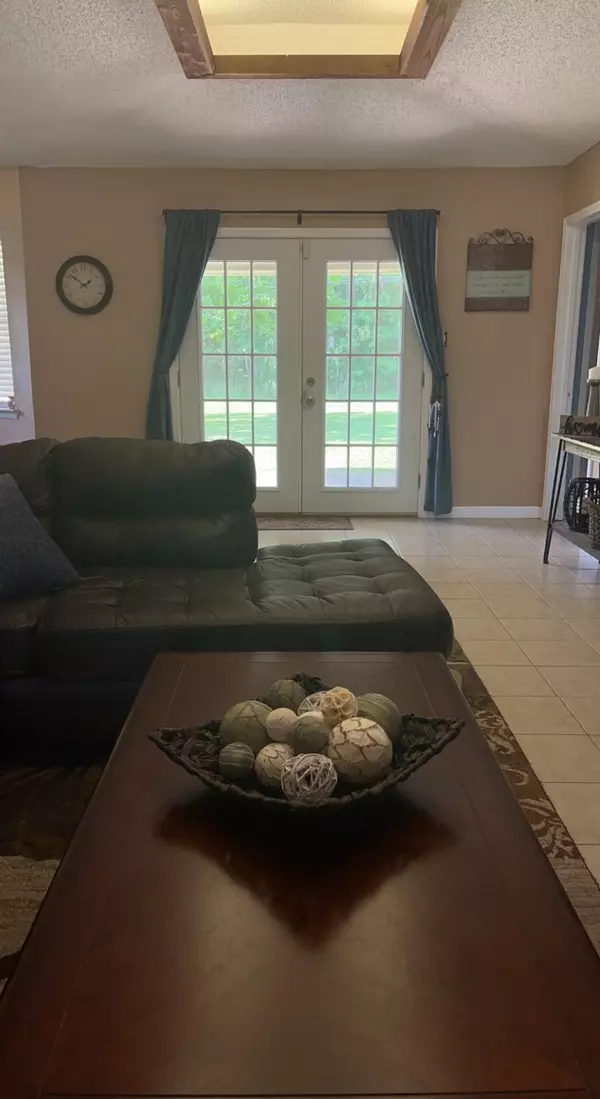 Beaumont, TX 77708,5720 Springdale LN