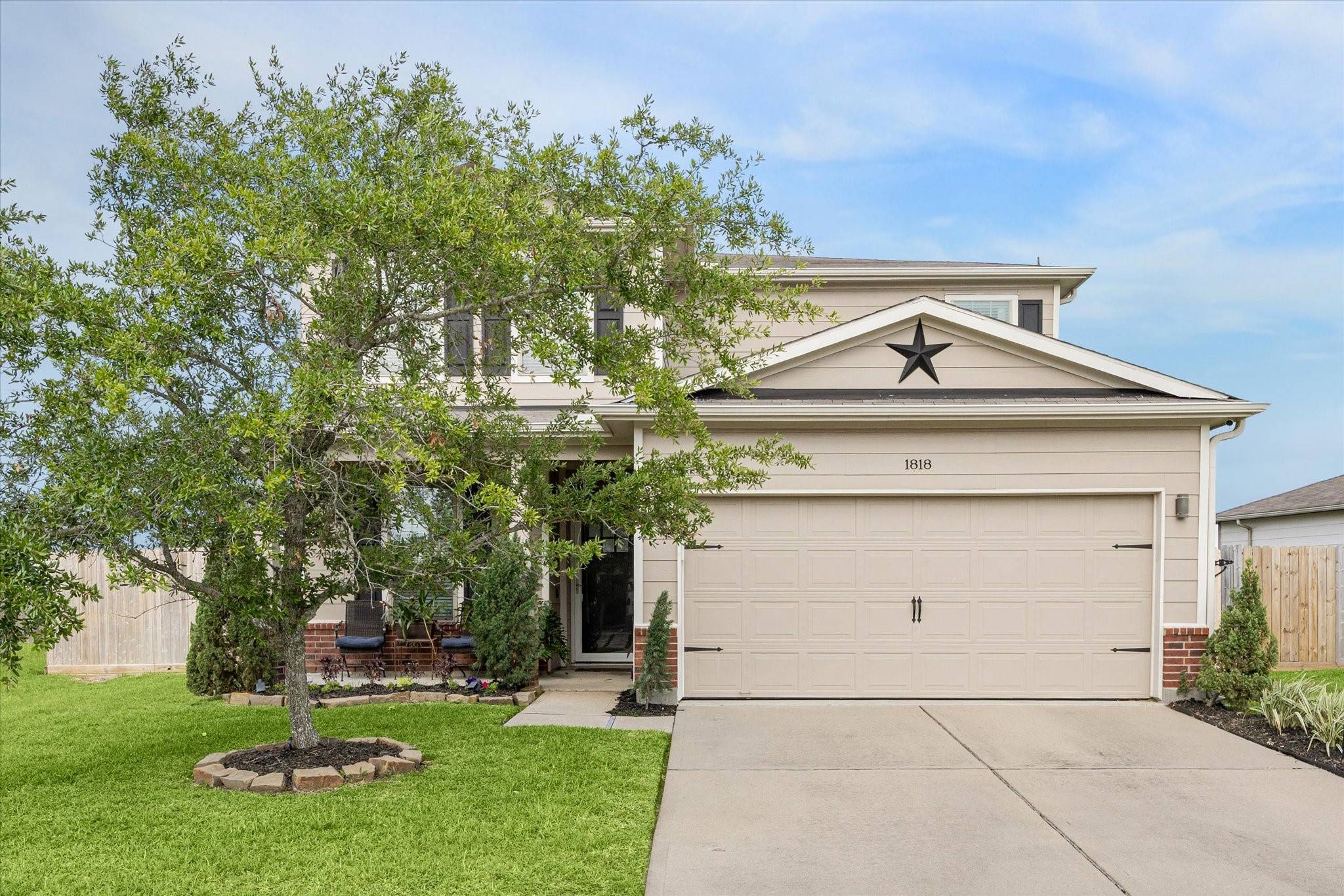 1818 Artem CT,  Houston,  TX 77051