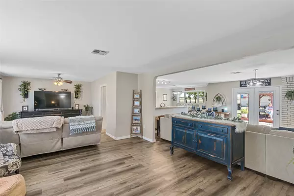 Snook, TX 77879,969 County Road 265