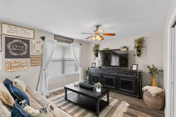 Snook, TX 77879,969 County Road 265