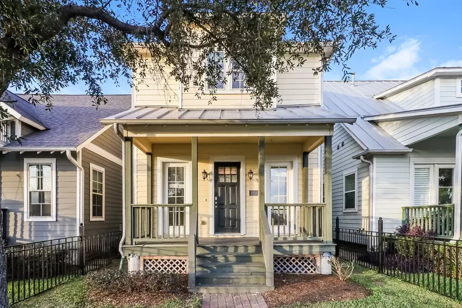 8724 Kempwood DR, Houston, TX 77080