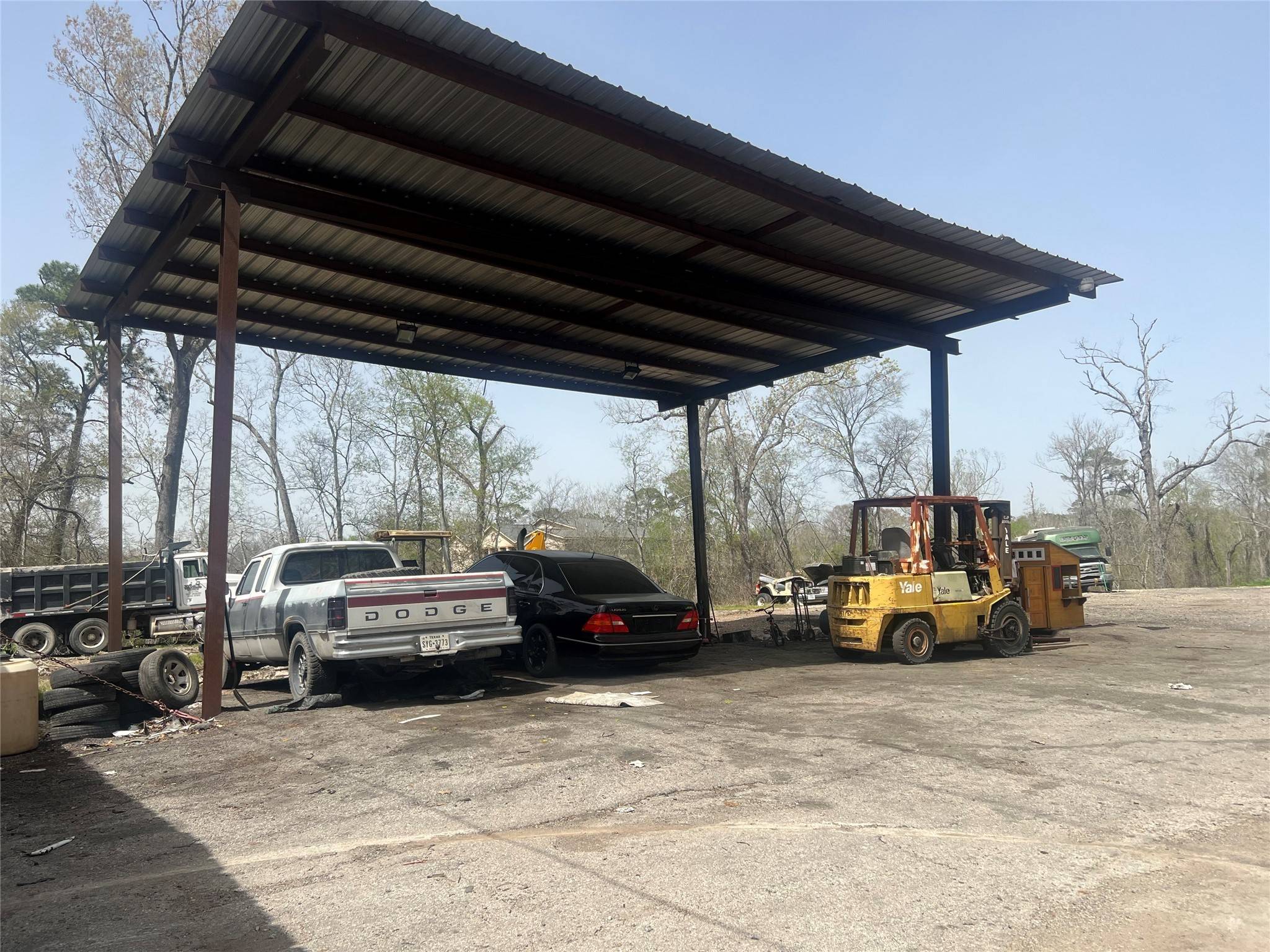 16450 Garrett RD, Houston, TX 77044