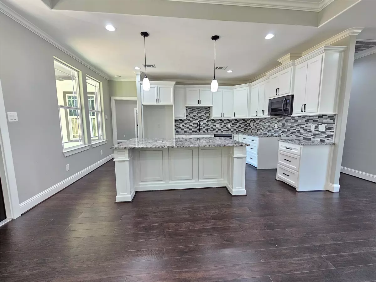 Houston, TX 77045,4319 Trail Lake DR