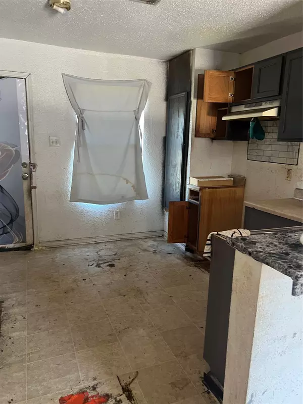 Houston, TX 77091,1406 W Homer Street ST W #2