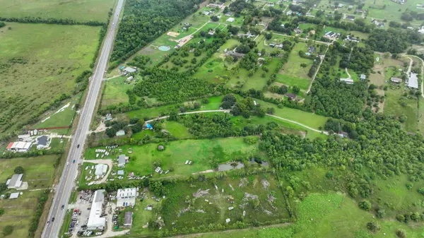 Alvin, TX 77511,6302 S Highway 35