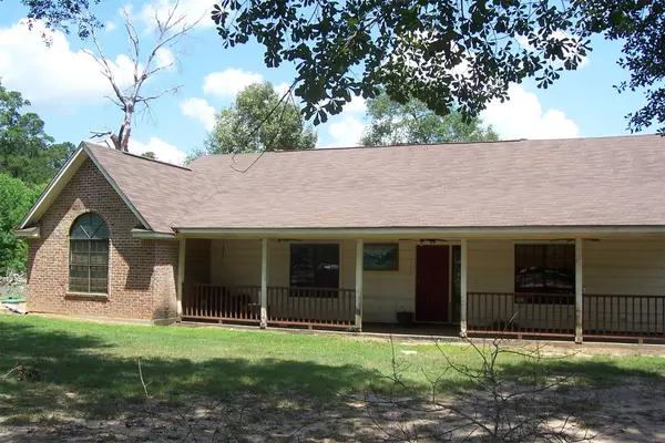 12110 HILLCREST DR, Pinehurst, TX 77362