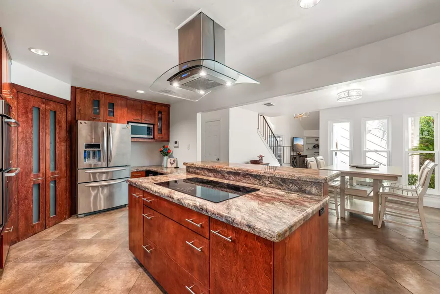 7306 Creek Crest DR, Houston, TX 77095