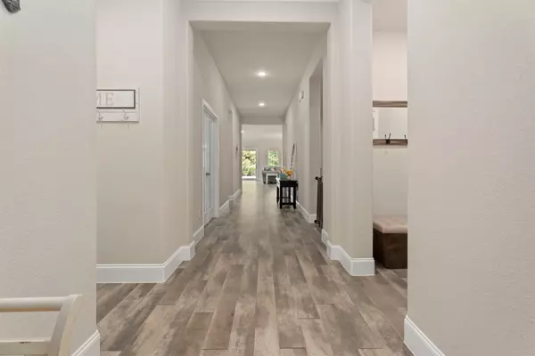 Spring, TX 77386,25010 Coperti LN