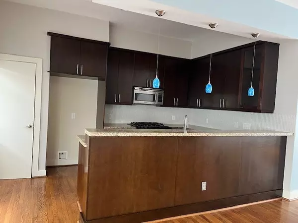 Houston, TX 77004,4700 AUSTIN