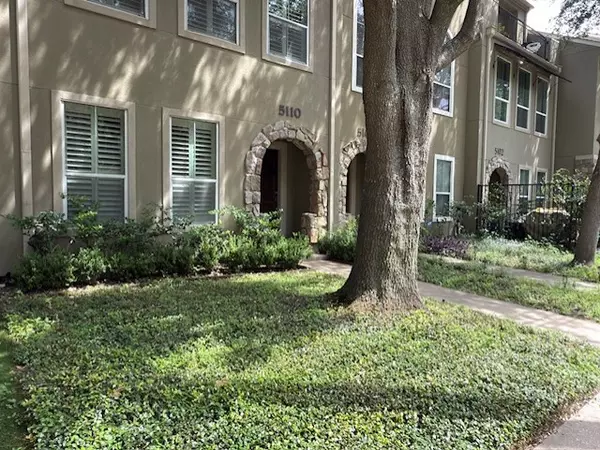 5110 Feagan ST, Houston, TX 77007