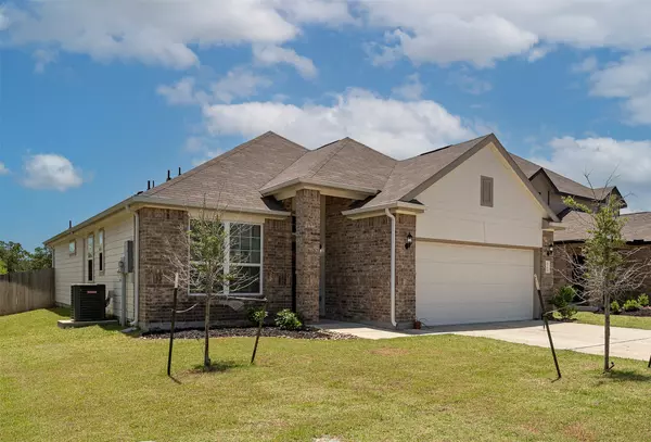 5766 Cerrillos DR, Bryan, TX 77807