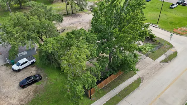 Conroe, TX 77301,1620 Odd Fellow Street