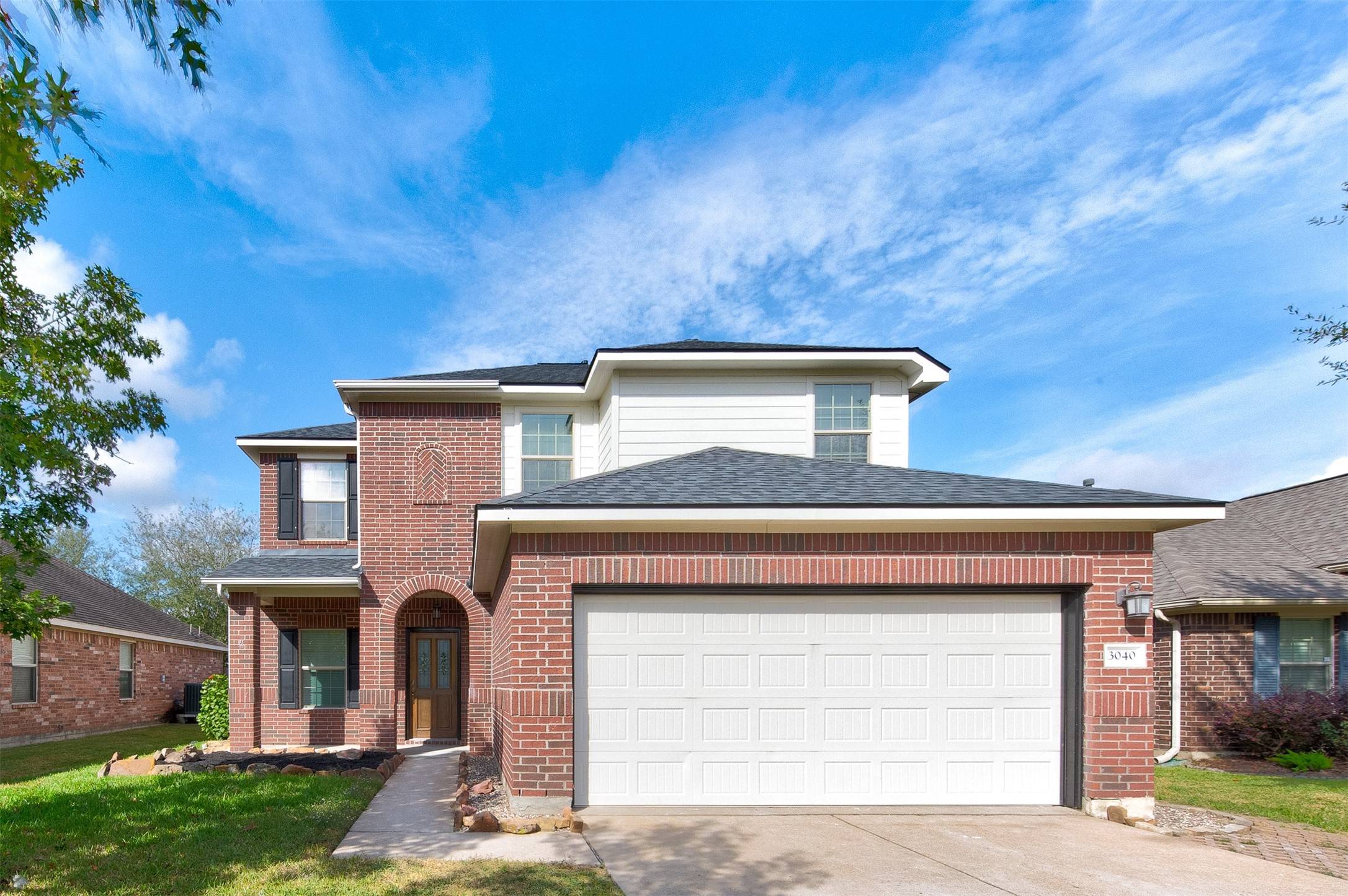 3040 Sweet Gum Bay CT, Dickinson, TX 77539